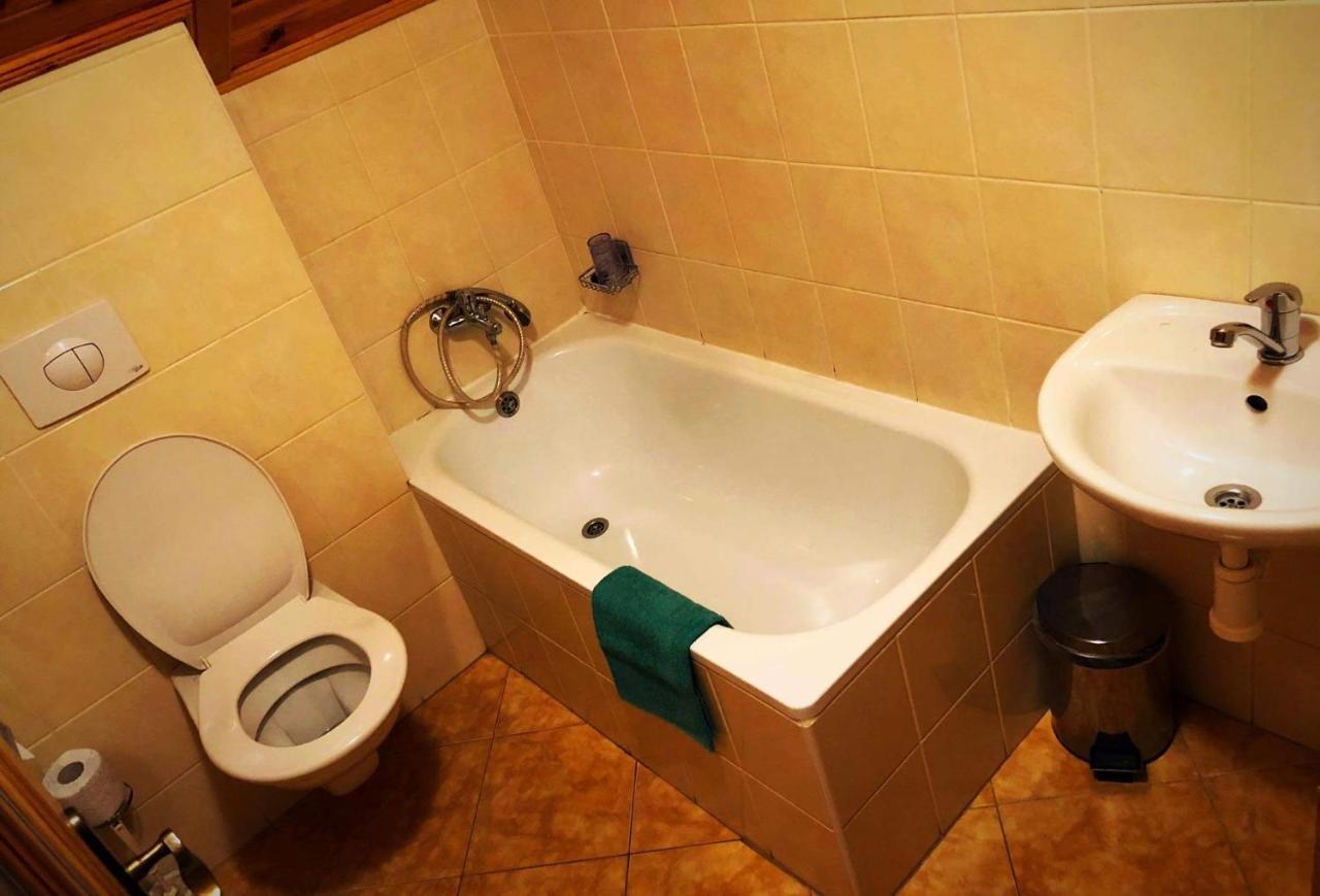 Hostinec Selsky Dvur Zbiroh Esterno foto